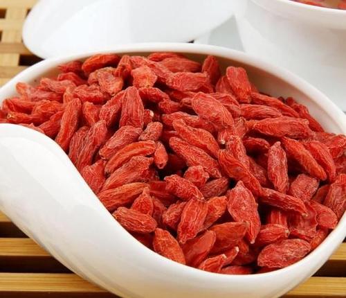 枸杞泡水喝能养生 推荐枸杞搭配吃法