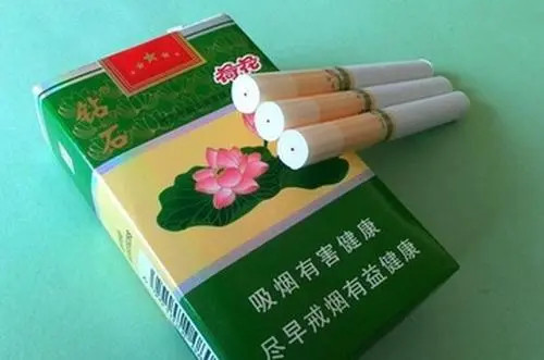 钻石荷花硬盒怎么辨真假 钻石荷花硬盒香烟零售价多少钱一盒