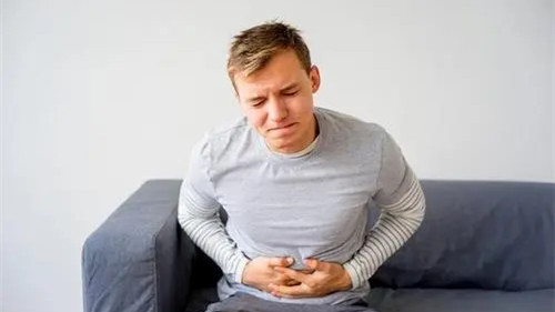 肝癌的早期症状和前兆大便颜色预示着什么