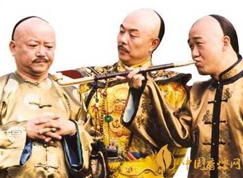 纪晓岚爱抽烟是真的吗,纪晓岚抽的什么烟