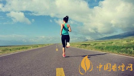 吸烟对跑步的危害到底有多大看完这个结果惊讶了！