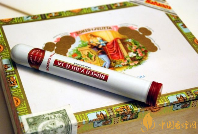 世界十大最贵的烟 黄鹤楼上榜,第二名一盒66万元