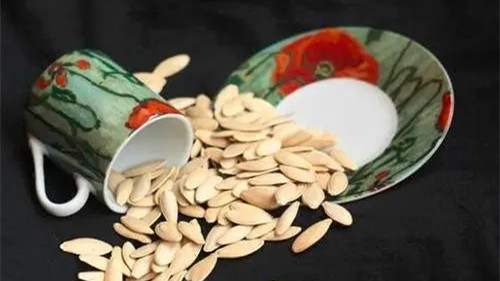 前列腺炎吃什么好得快 前列腺炎不能吃什么东西有哪些?