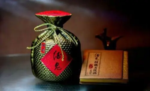 酒鬼酒全部系列价格查询 酒鬼酒价格是多少