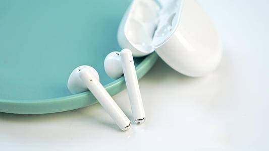 小米FlipBudsPro和华为FreeBuds4哪个好-哪个更值得买