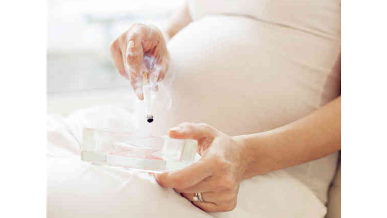 孕妇抽烟一定会畸形吗 孕妇抽烟的危害一览