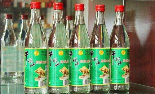 牛栏山二锅头批发价格表 牛栏山二锅头批发多少钱一箱