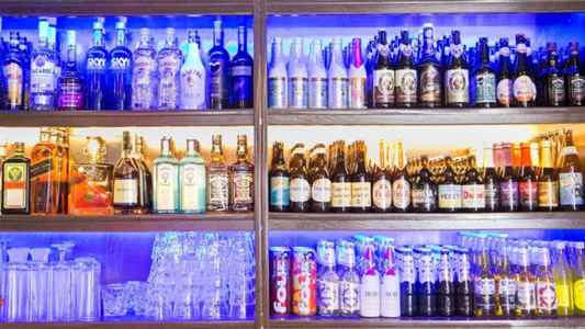 洋酒适合放冰箱吗 洋酒可以长期放冰箱吗