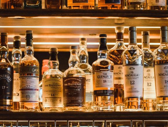 洋酒能倒着放吗 洋酒能倒着放储存吗