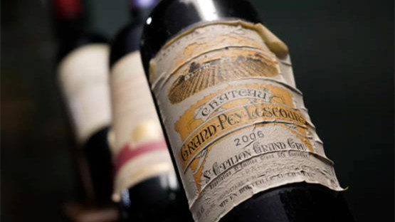 红酒过了十年保质期还能喝吗 红酒过了十年保质期怎么办