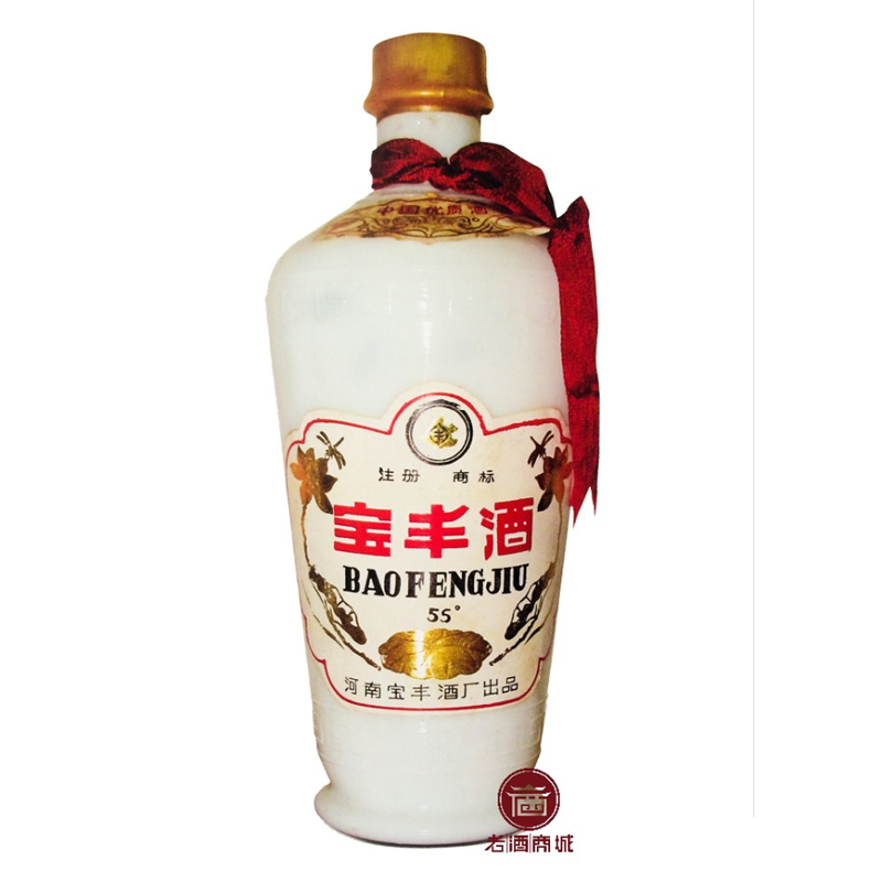 1986年宝丰国优奖标白瓷瓶55度白酒500ml