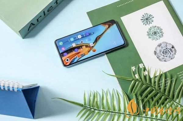 iqoo5值得入手吗？旗舰“水桶机”入手到底亏不亏！