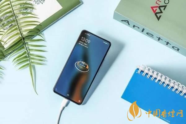 iqoo5值得入手吗？旗舰“水桶机”入手到底亏不亏！