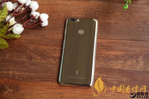 小辣椒V11参数配置-小辣椒V11性能测评