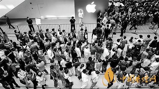 iPhone12开售排队 苹果iPhone12您抢到了吗？