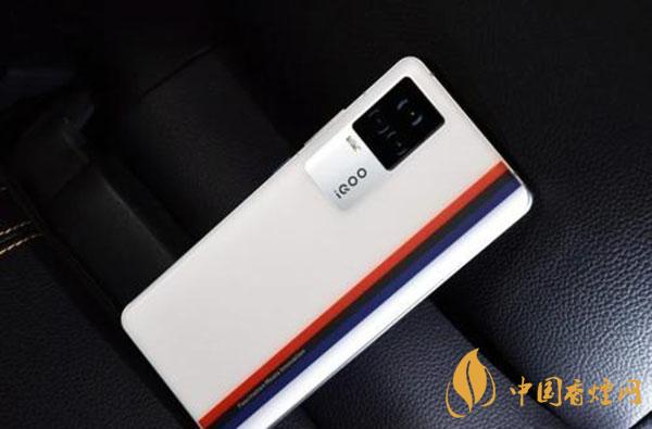 一加9Pro和iQOO7主要参数对比详情-哪款性价比更高