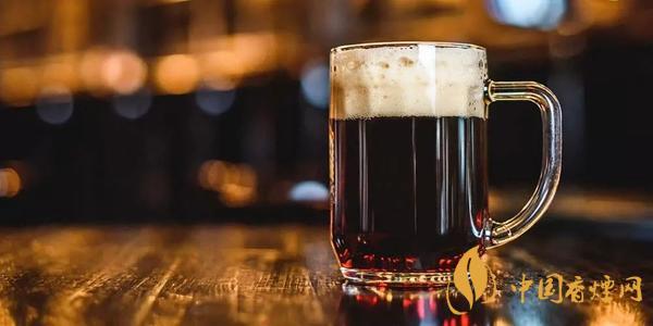 黄啤酒与黑啤酒有什么区别-啤酒有什么种类-不同种类的啤酒的不同之处在哪