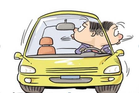 开车抽烟扣分吗,2018年开车抽烟如何处罚