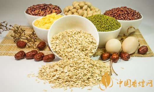 预防抽烟得肺癌,这些食物降低抽烟伤害