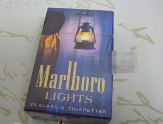 万宝路(煤油灯限量版)